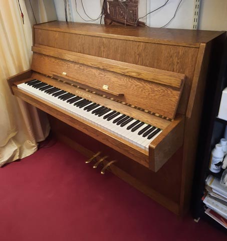 Gebrauchtes Klavier, Rippen, Baujahr 1987